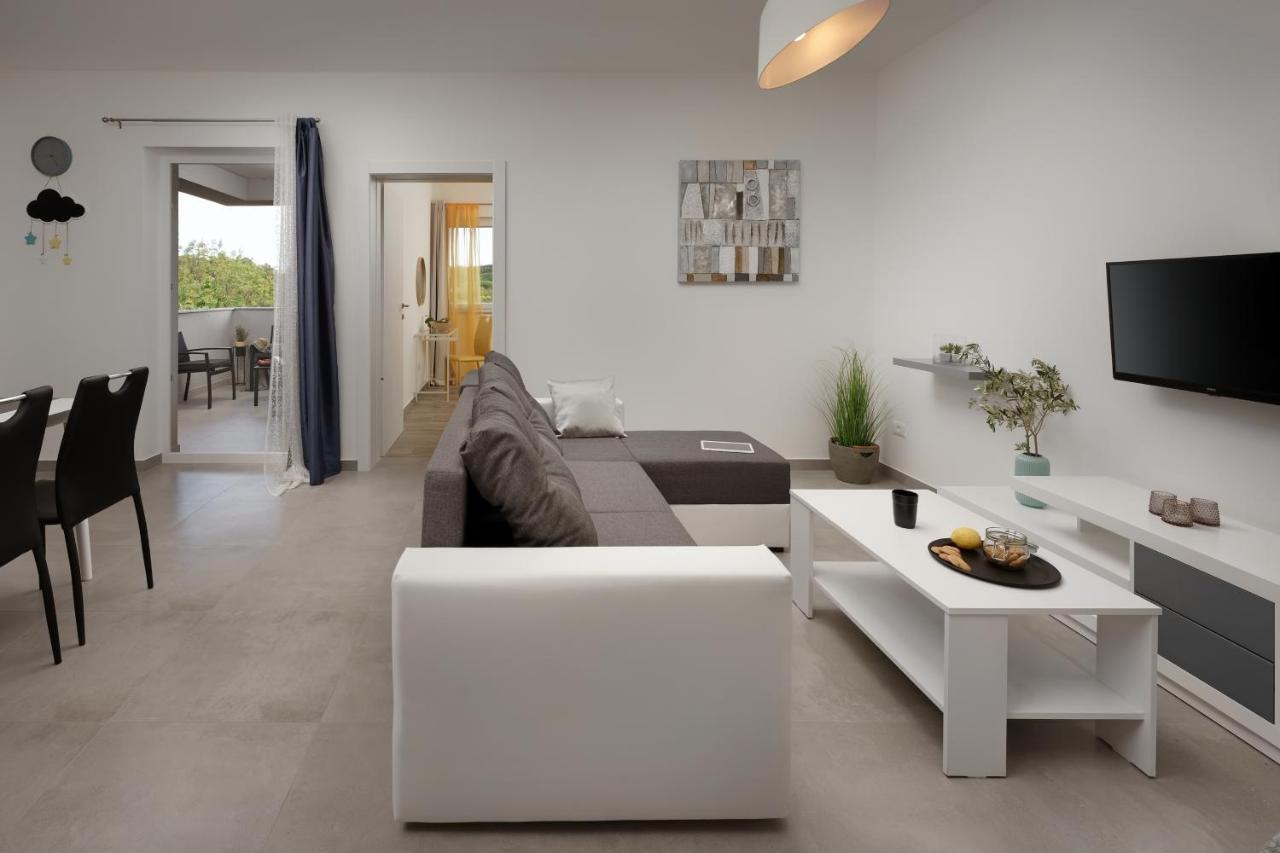 Aurora Apartment ลิทซ์ยัน ภายนอก รูปภาพ
