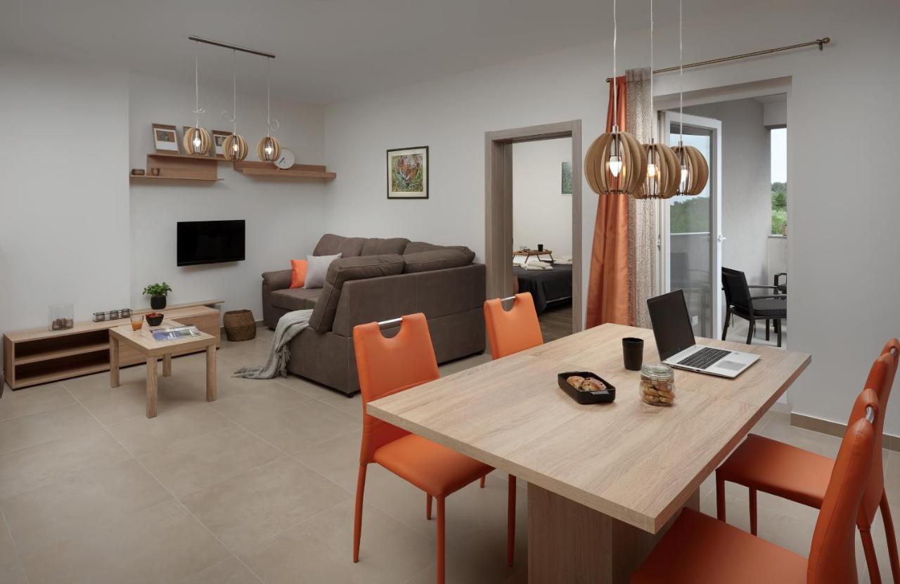 Aurora Apartment ลิทซ์ยัน ภายนอก รูปภาพ