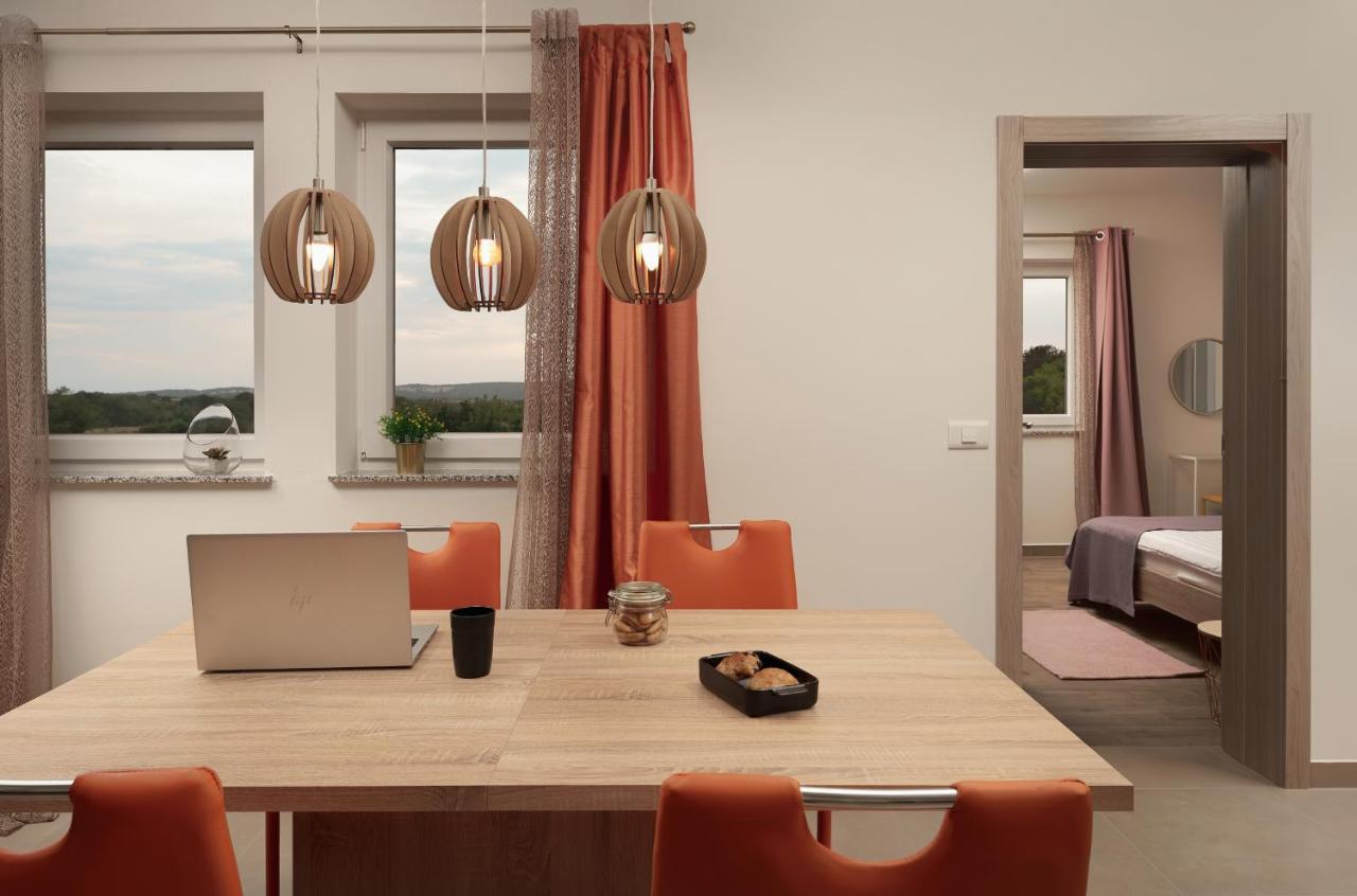 Aurora Apartment ลิทซ์ยัน ภายนอก รูปภาพ