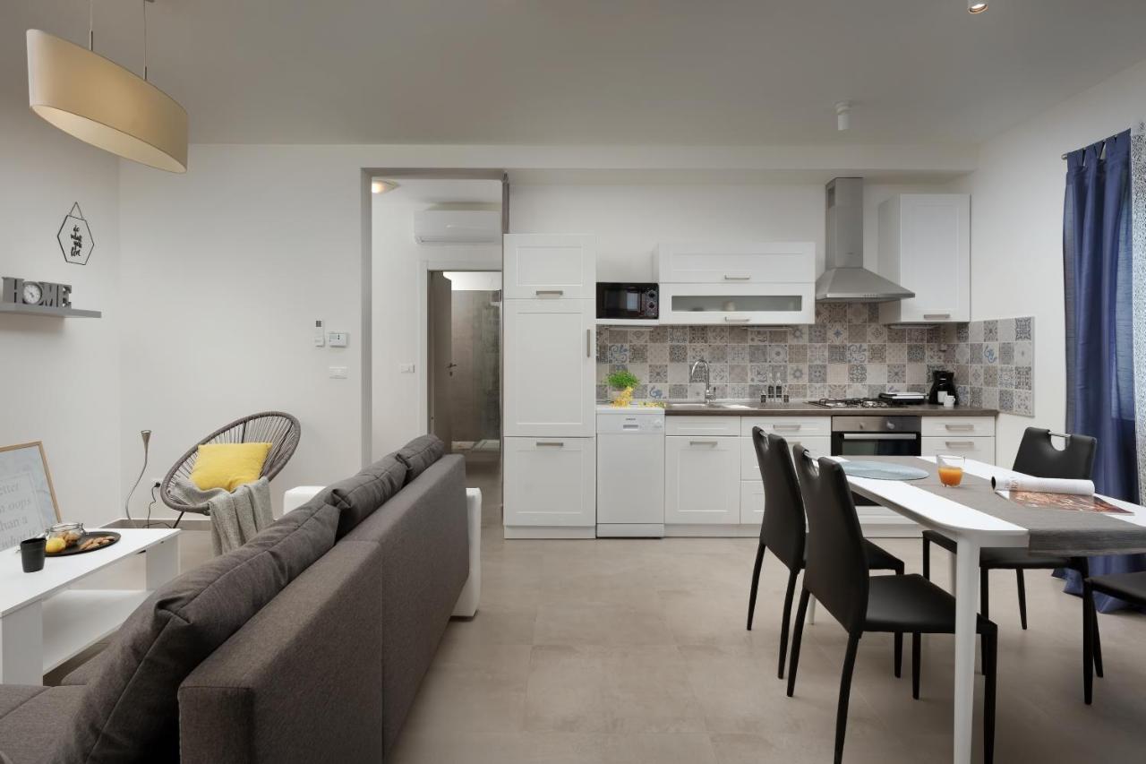 Aurora Apartment ลิทซ์ยัน ภายนอก รูปภาพ