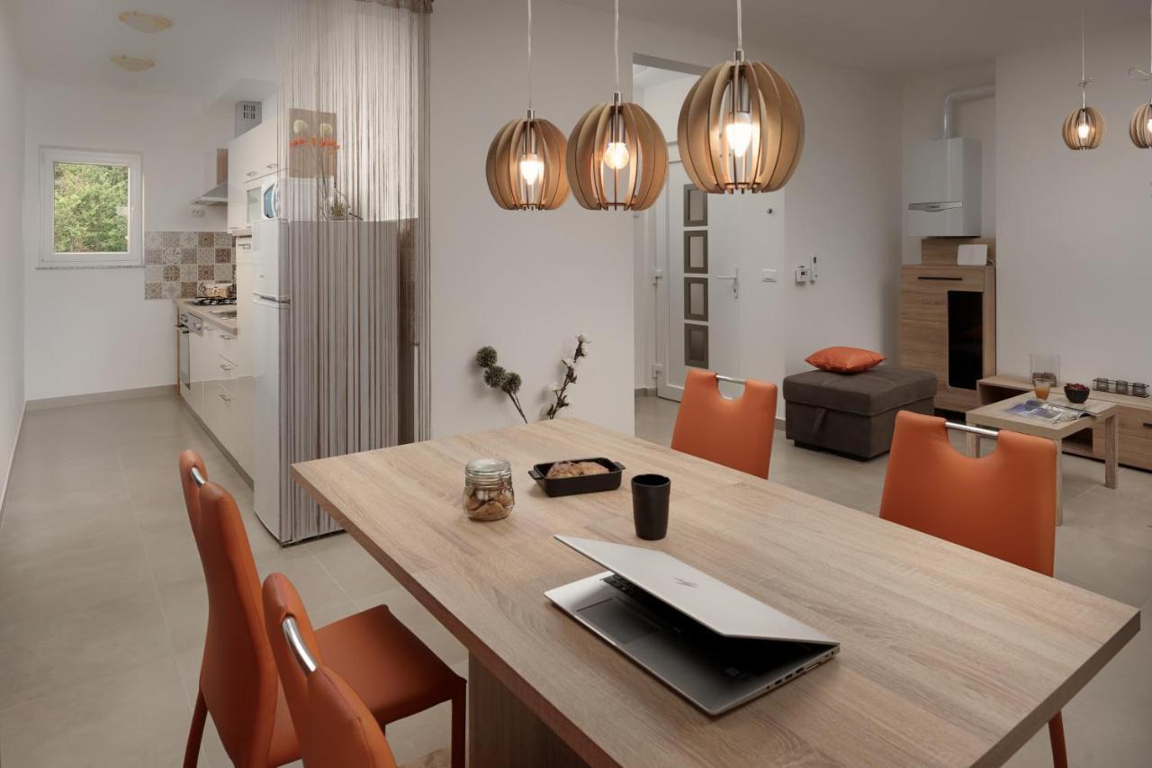 Aurora Apartment ลิทซ์ยัน ภายนอก รูปภาพ