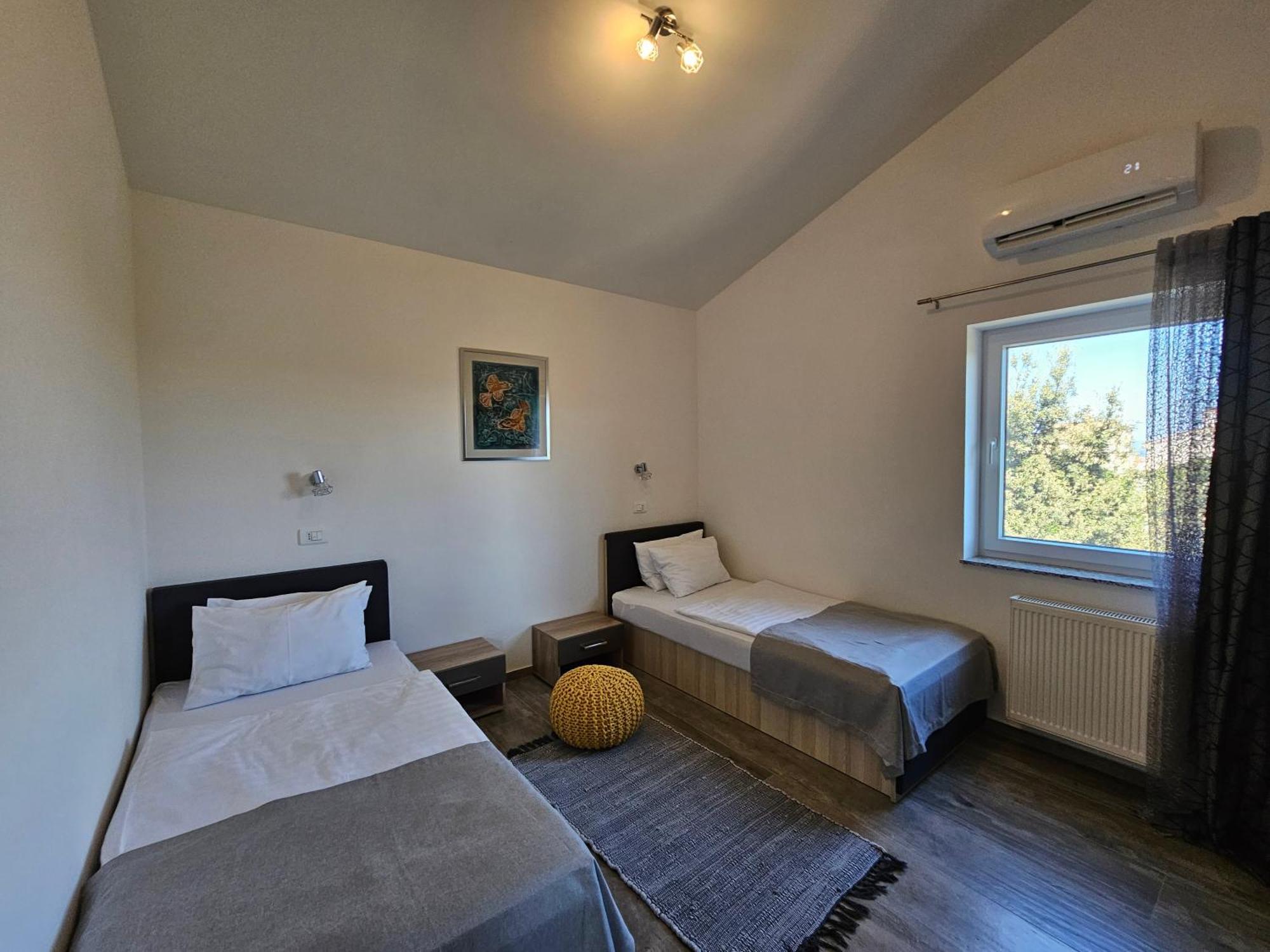 Aurora Apartment ลิทซ์ยัน ภายนอก รูปภาพ