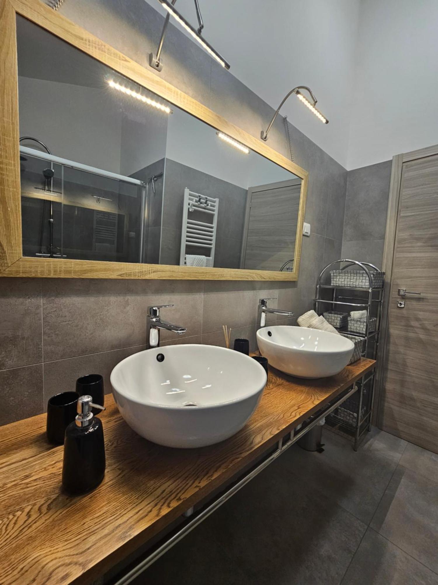 Aurora Apartment ลิทซ์ยัน ภายนอก รูปภาพ