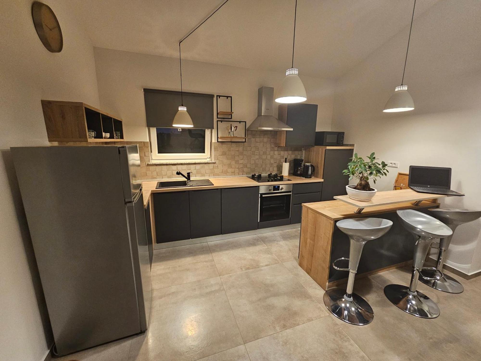 Aurora Apartment ลิทซ์ยัน ภายนอก รูปภาพ